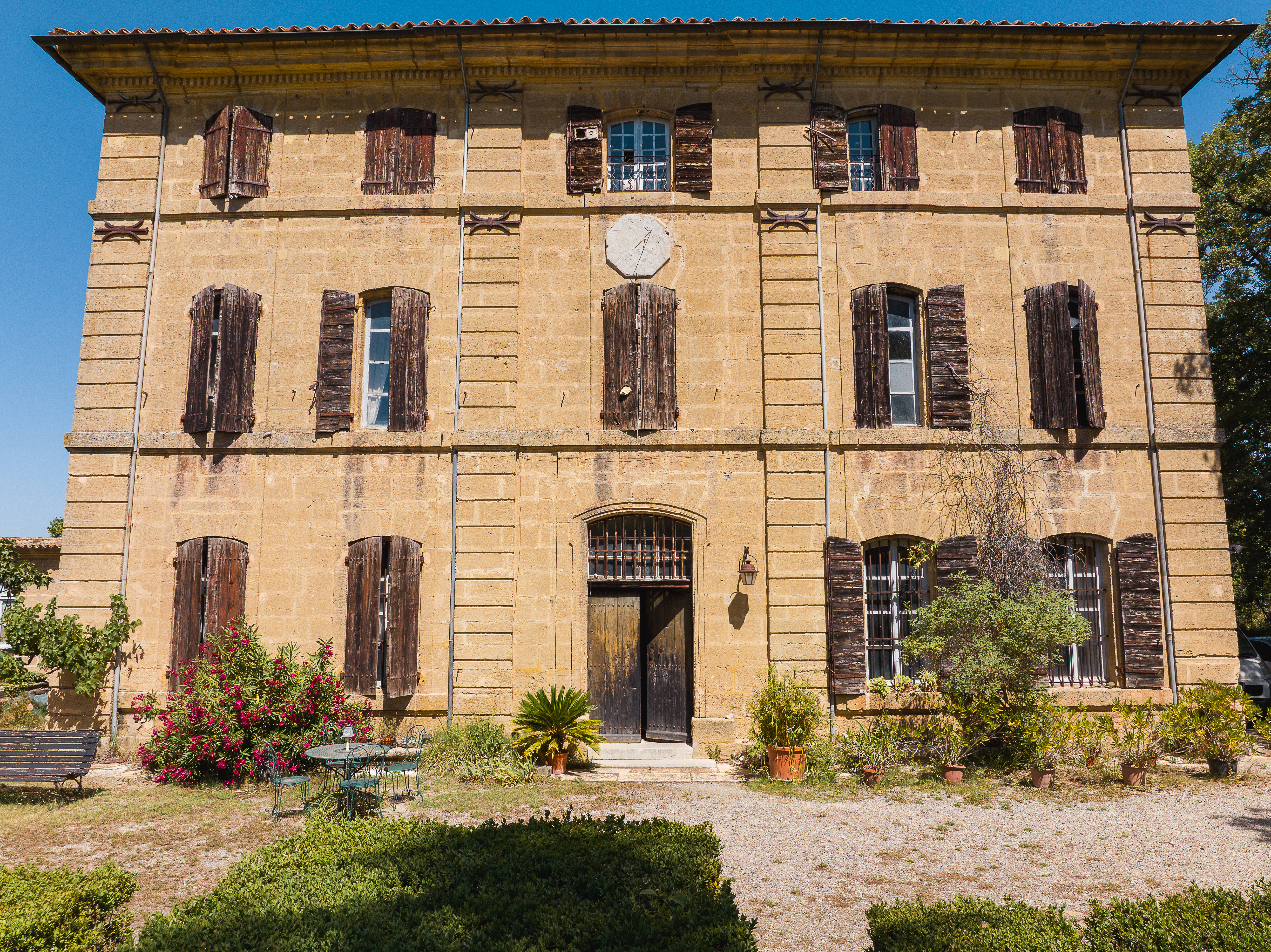 Domaine de Cabanes avant